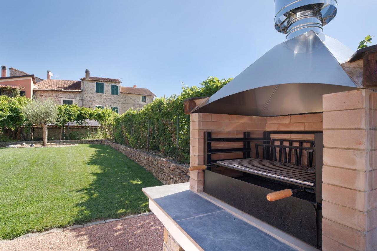 Agriturismo Il Borgo - Lavanda Villanova d'Albenga Eksteriør billede