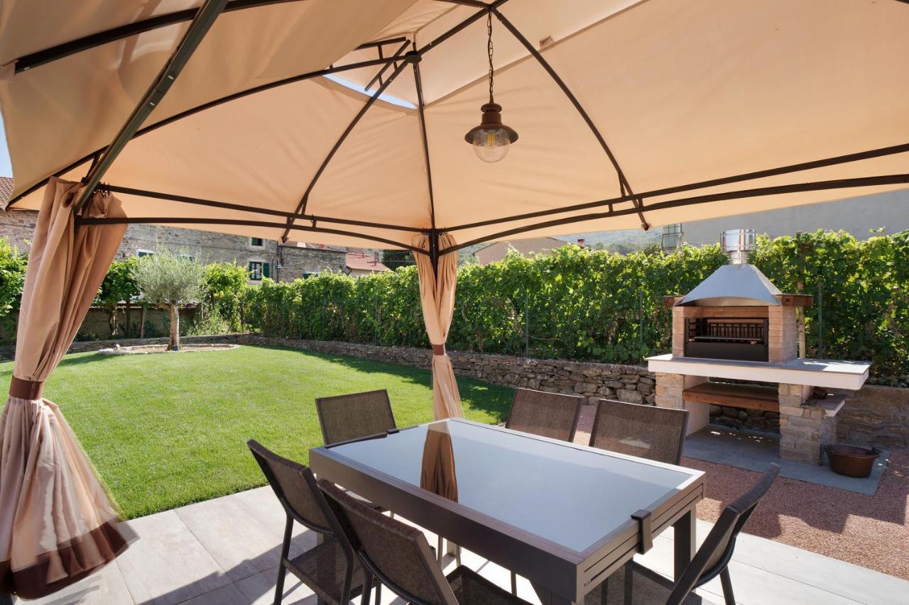 Agriturismo Il Borgo - Lavanda Villanova d'Albenga Eksteriør billede